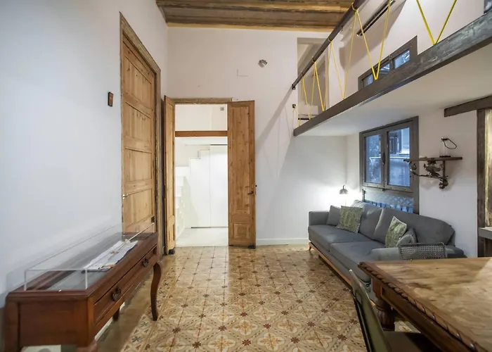 P2amp1057 - Magnific 3br In The Ghotic