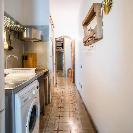 P2amp1057 - Magnific 3br In The Ghotic 아파트 *
