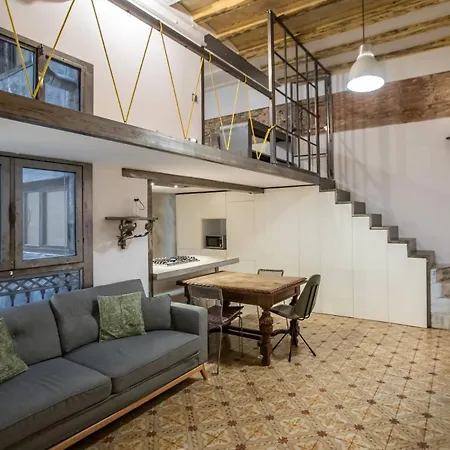 아파트 P2amp1057 - Magnific 3br In The Ghotic *