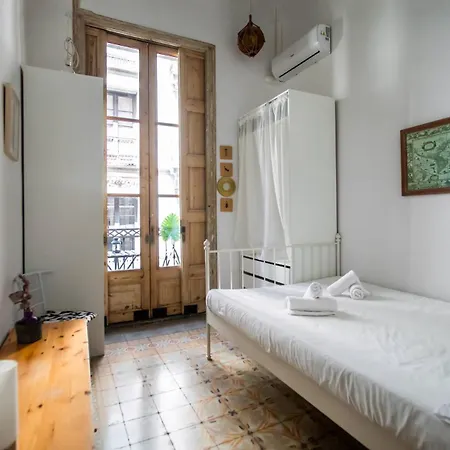 P2amp1057 - Magnific 3br In The Ghotic 아파트